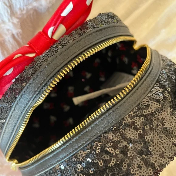 Loungefly Minnie Mouse Sequined Backpack - Picture 4 of 8